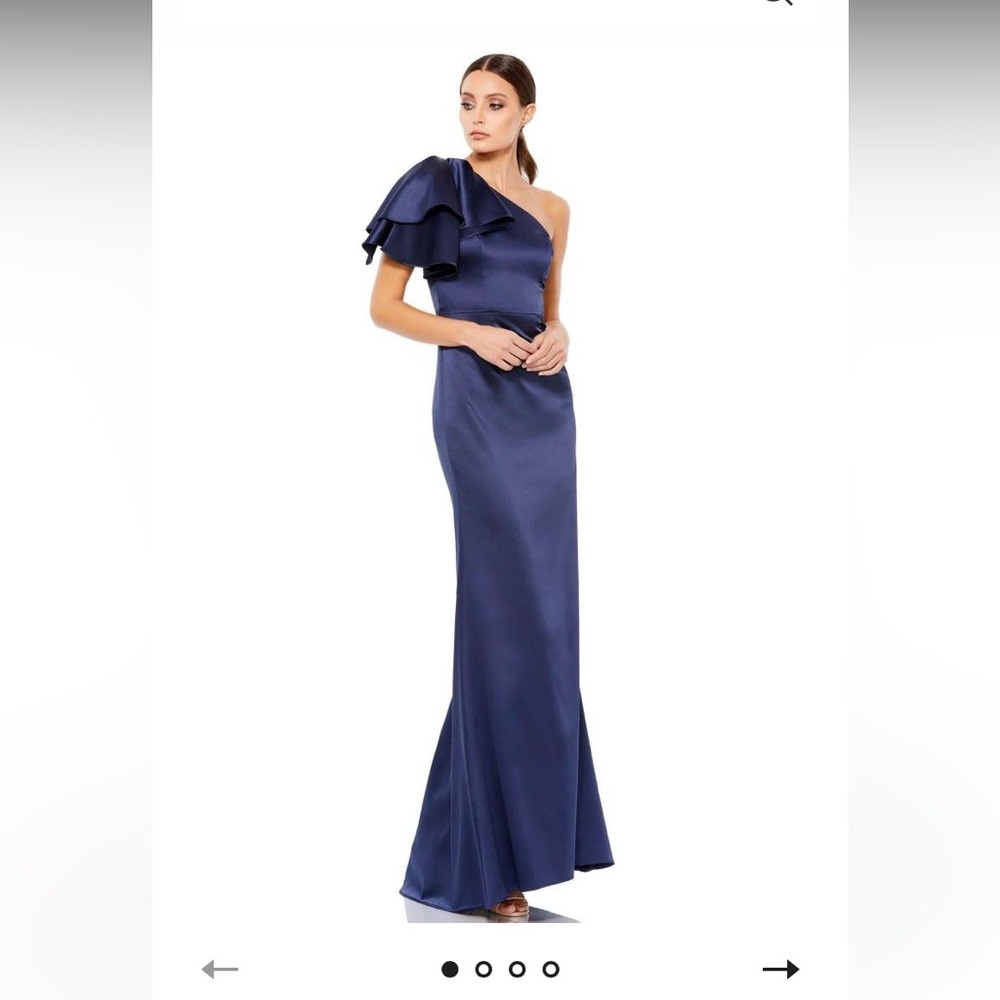 Mac Duggal Gown